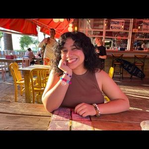 Meet your Posher, Sam